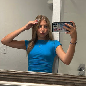 Meet your Posher, Sara